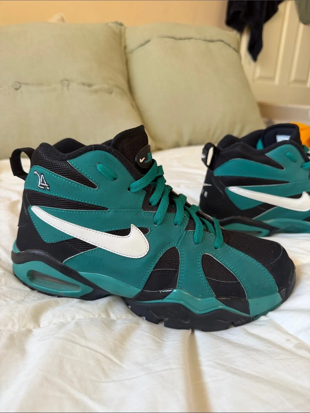 Nike Ken Griffey JR Black and Teal High-Top Sneakers